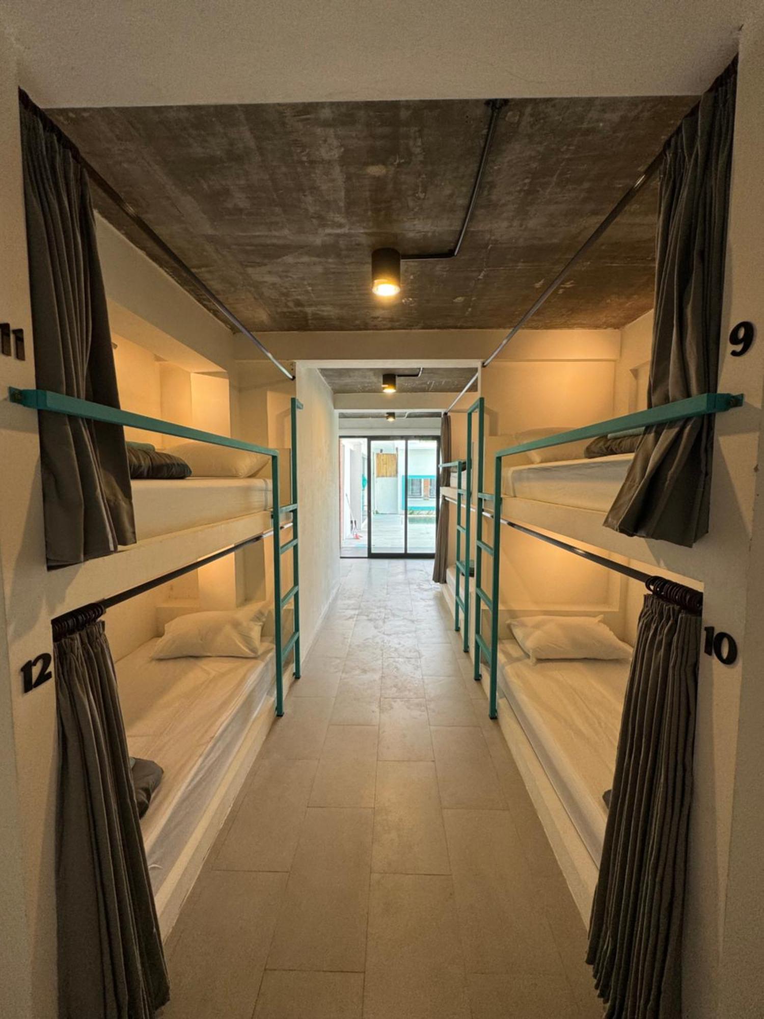 Canggu Central Hostel מראה חיצוני תמונה
