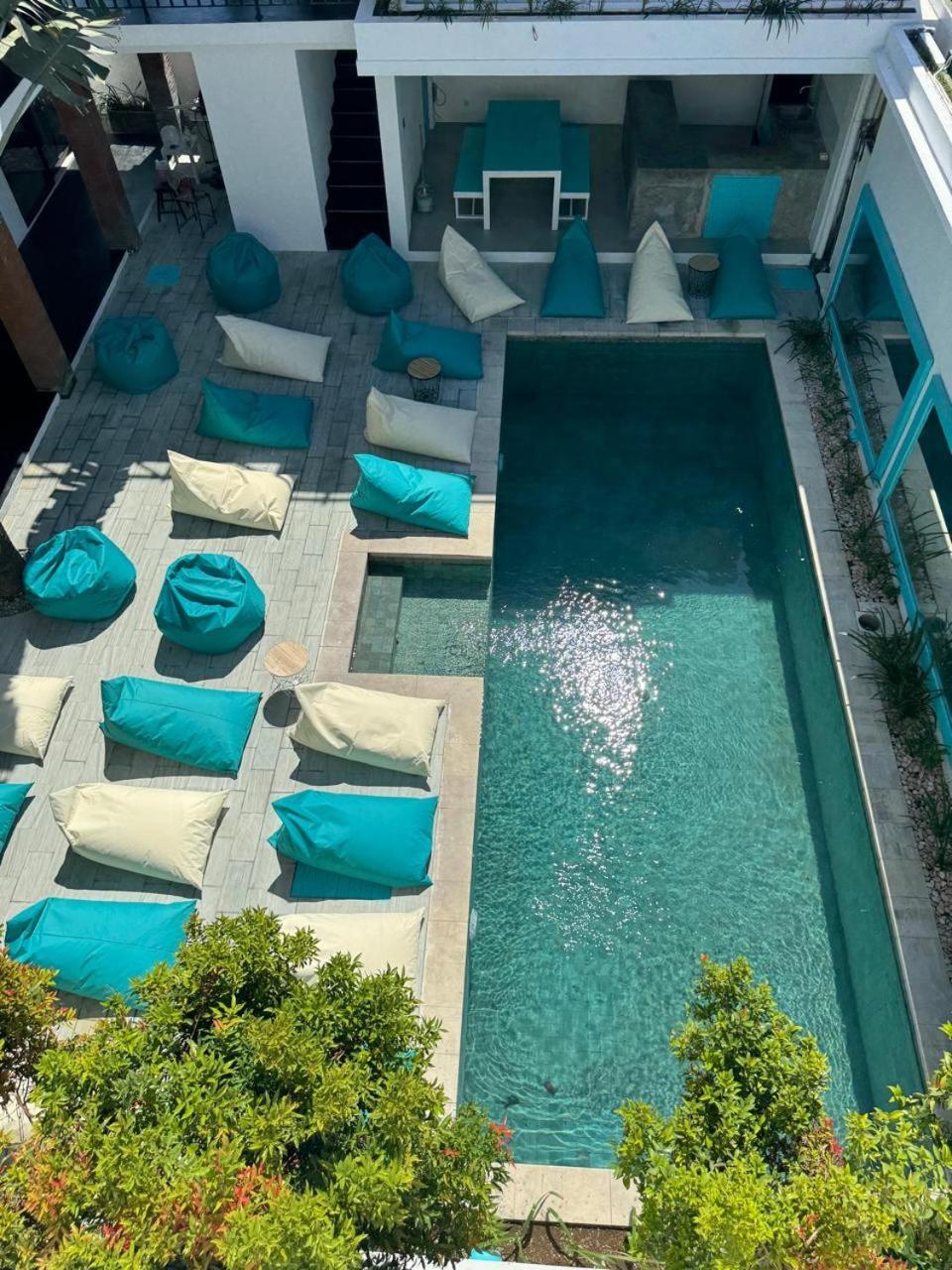 Canggu Central Hostel מראה חיצוני תמונה