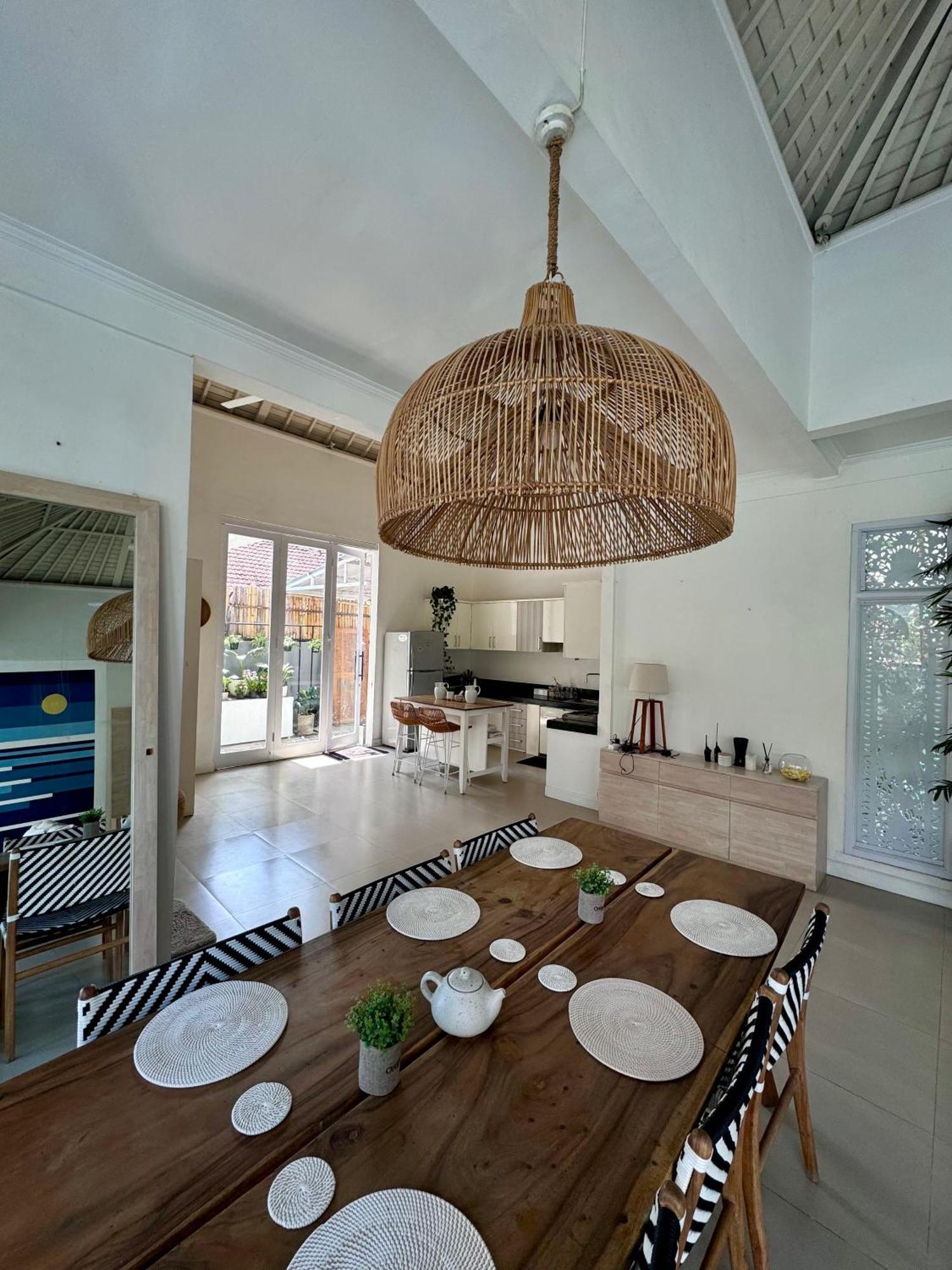 Canggu Central Hostel מראה חיצוני תמונה